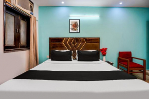 Super Hotel O Silver Key KD plaza Near Saket Metro station